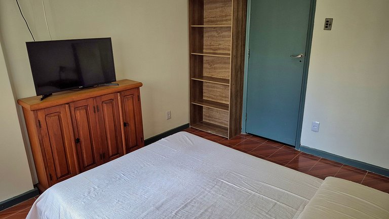 Copacabana, a 3 cuadras de la playa.