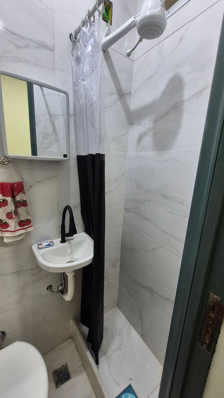 Copacabana 3 quadras da praia