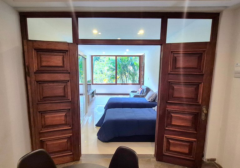 Comfort and privacy near PUC