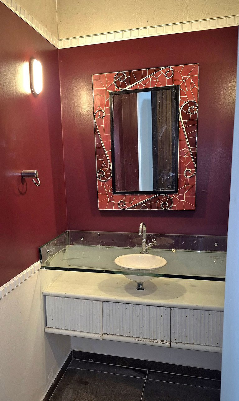 Comfort and privacy near PUC