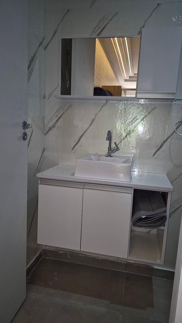 Apartamento perto da PUC 01