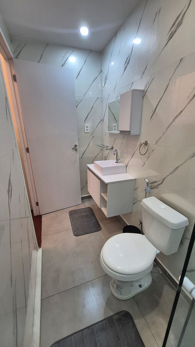 Apartamento próximo à PUC 02