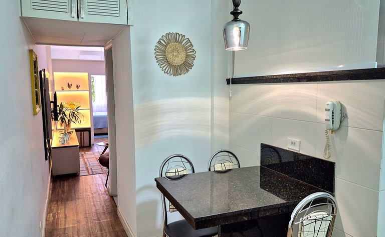 Cozy apartment only two blocks from the beach