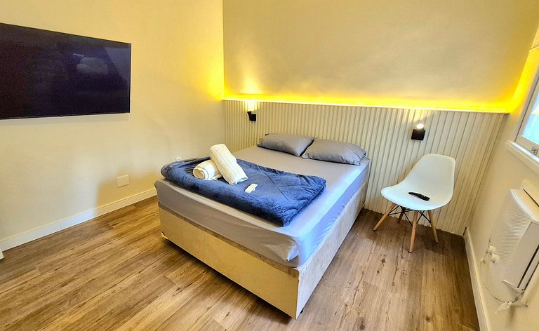 Quiet and private space close to metro station