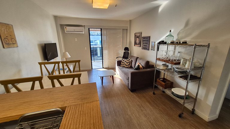 Ipanema close to the beaches with sea view