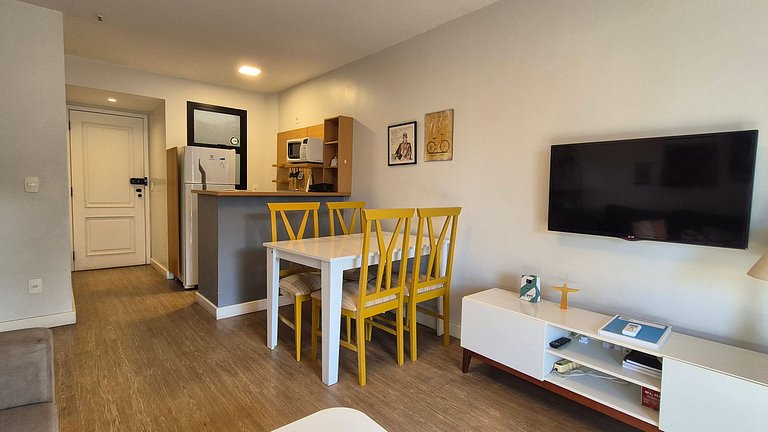 Flat Arpoador com vista mar