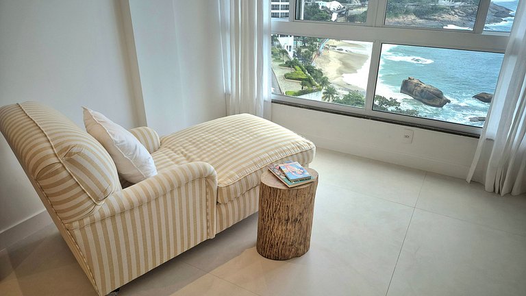 Vidigal with a sea view
