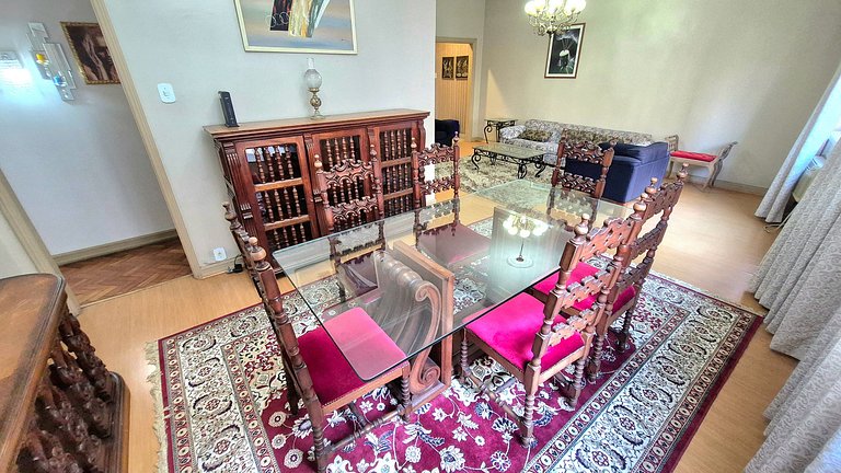 Apartamento de 2 habitaciones con garaje