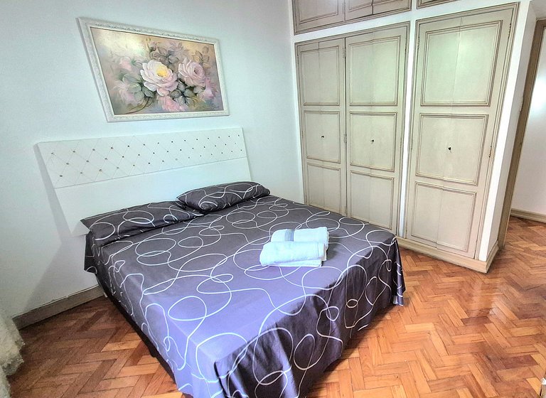Apartamento de 2 habitaciones con garaje
