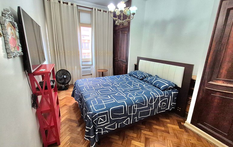 Apartamento de 2 habitaciones con garaje