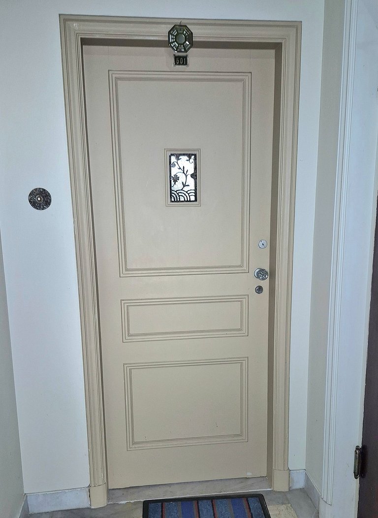 Apartamento de 2 habitaciones con garaje