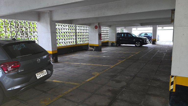 Leblon com vista mar e garagem