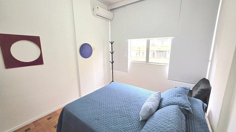 Quarto e sala novo em predio residencial